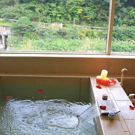 Yufuin Hot Spring Apartman Vulaj Kültér fotó